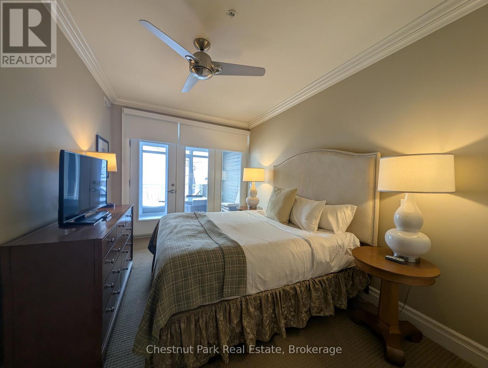 E206B1 - 1869 MUSKOKA 118 ROAD W