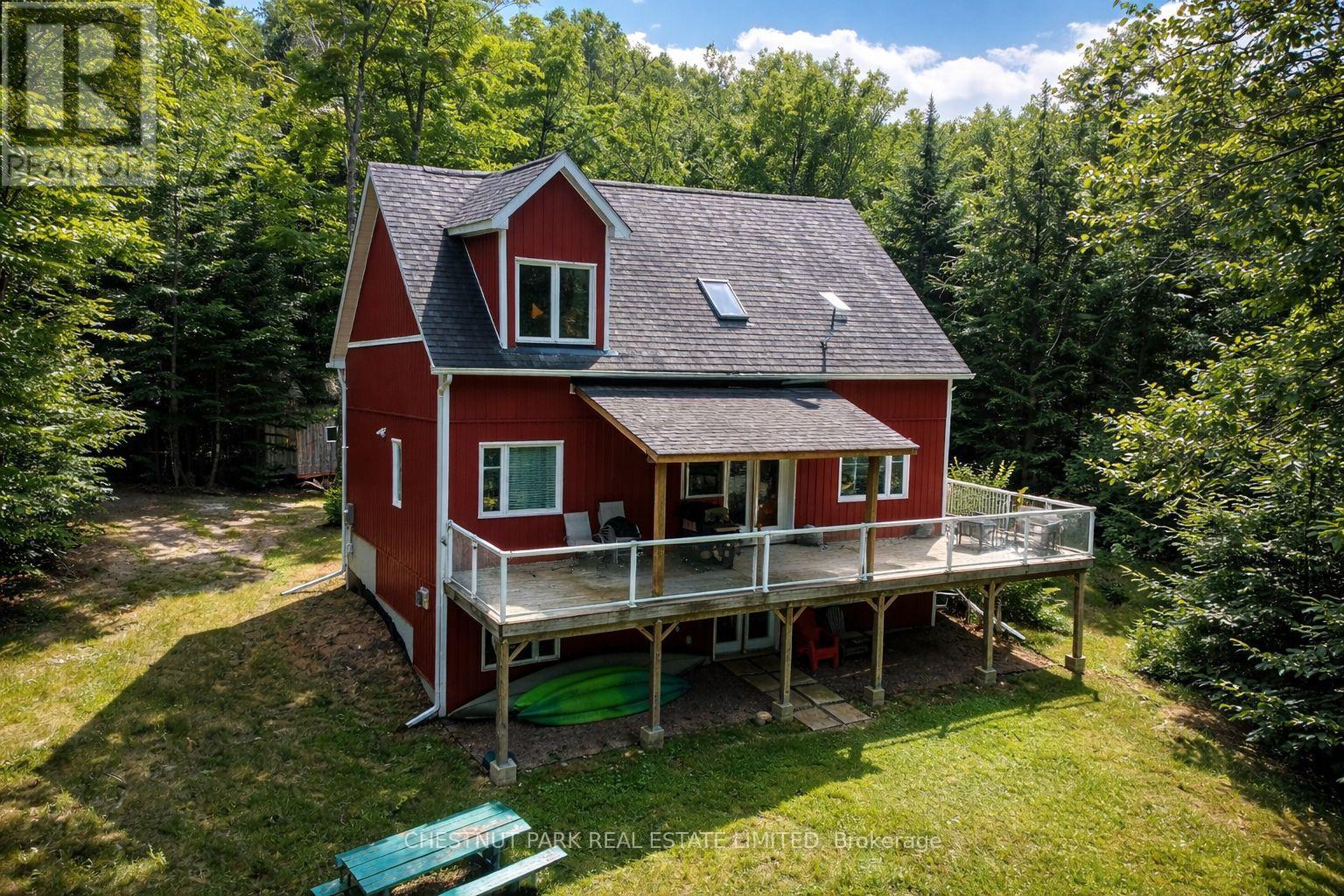 1038 STONEHENGE LANE