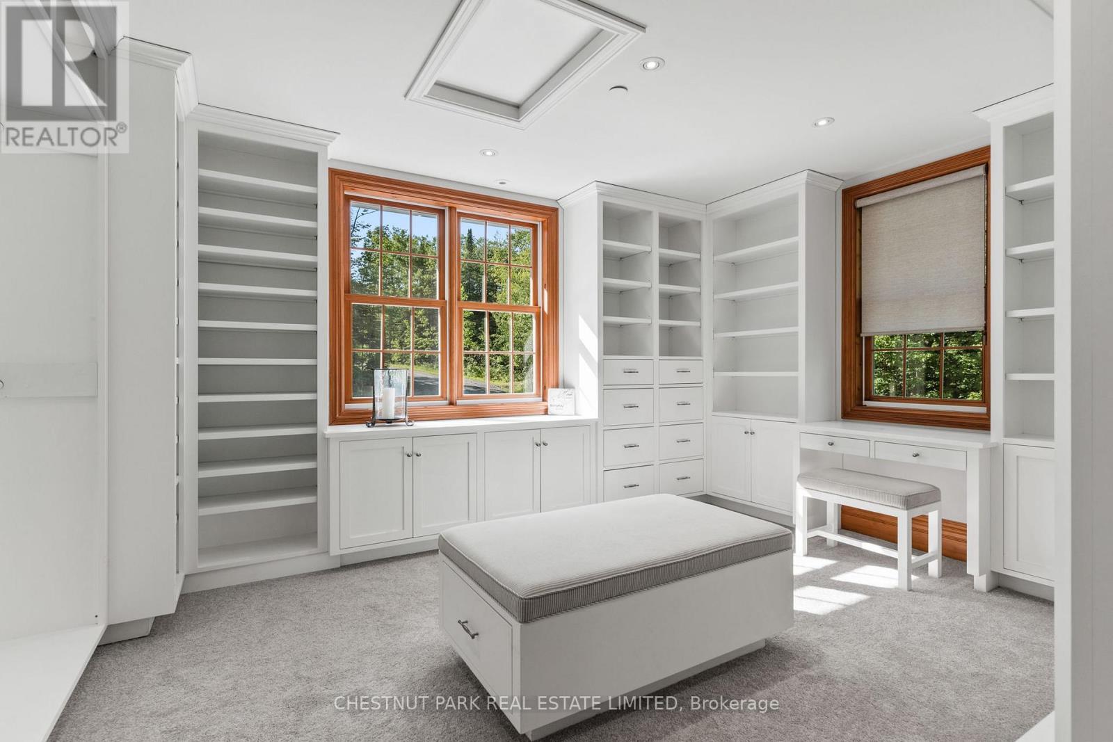 1141 & 1123 NU-NE LANE