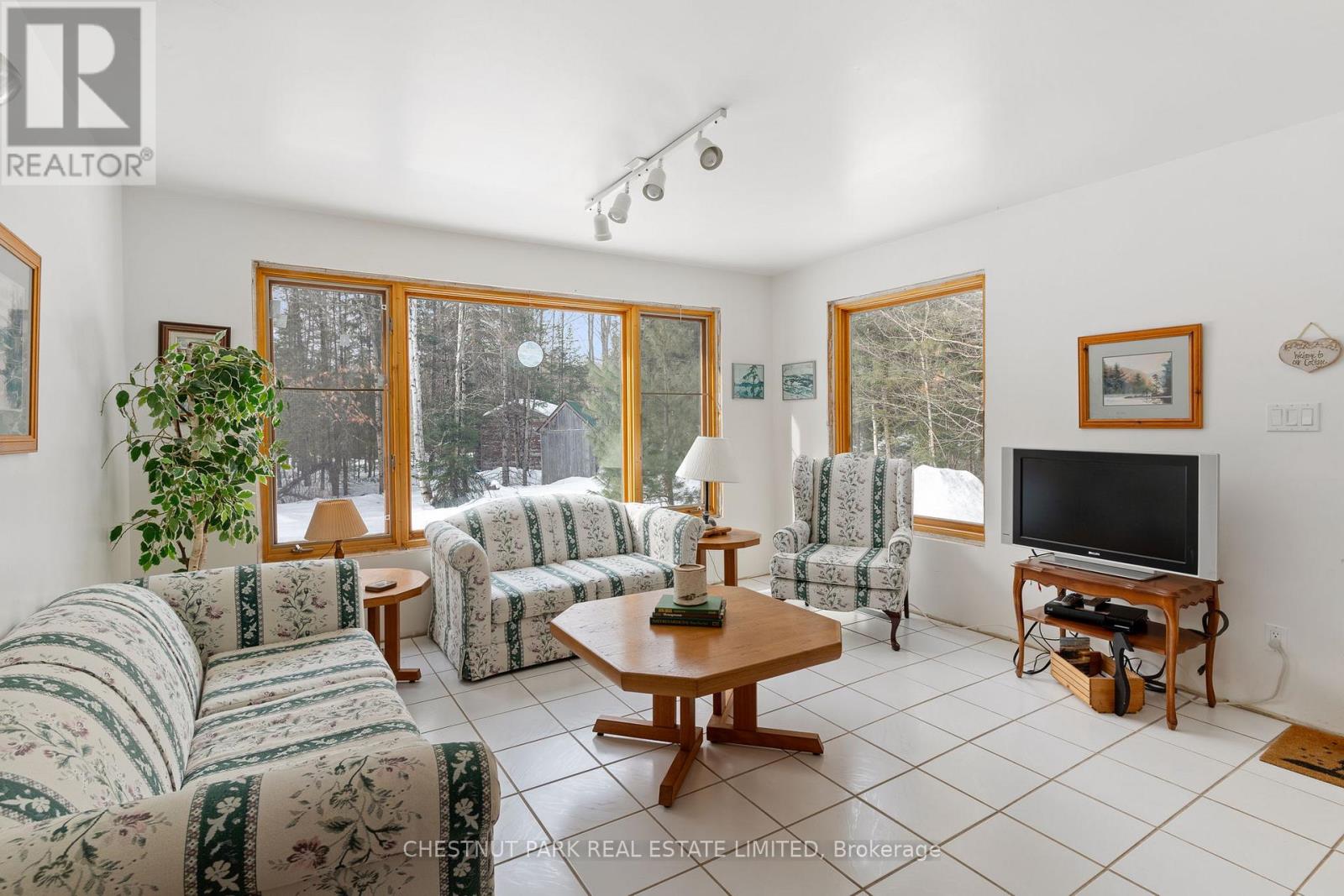 2411 SOYERS LAKE ROAD N