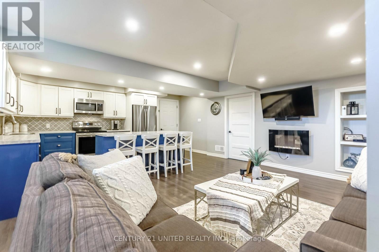 2223 CAMERON LINE
