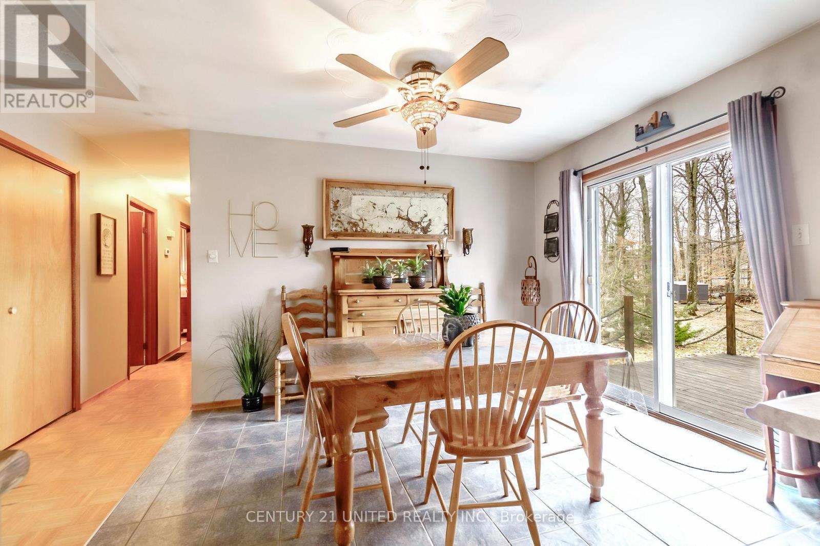 524 HILLSIDE DRIVE