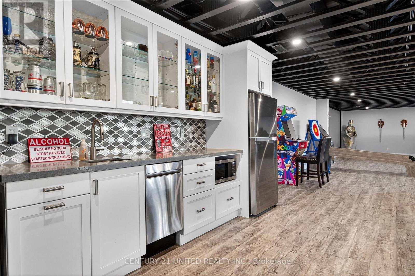 1717 ASPHODEL 10TH LINE