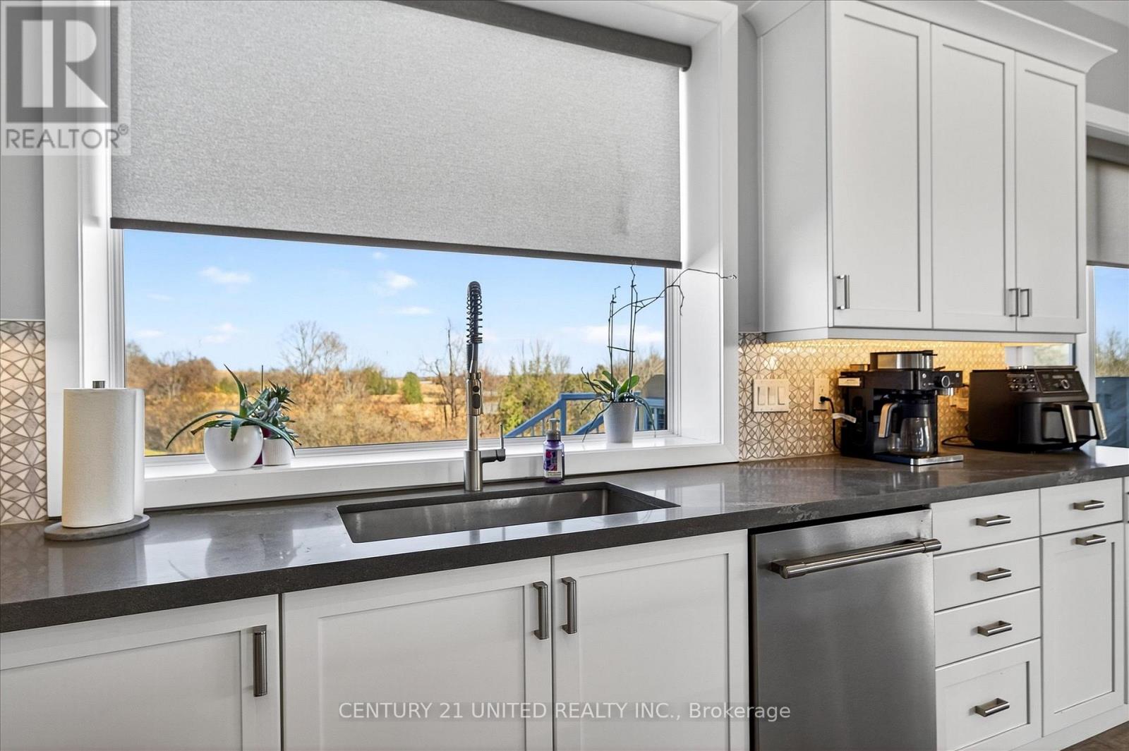 1717 ASPHODEL 10TH LINE