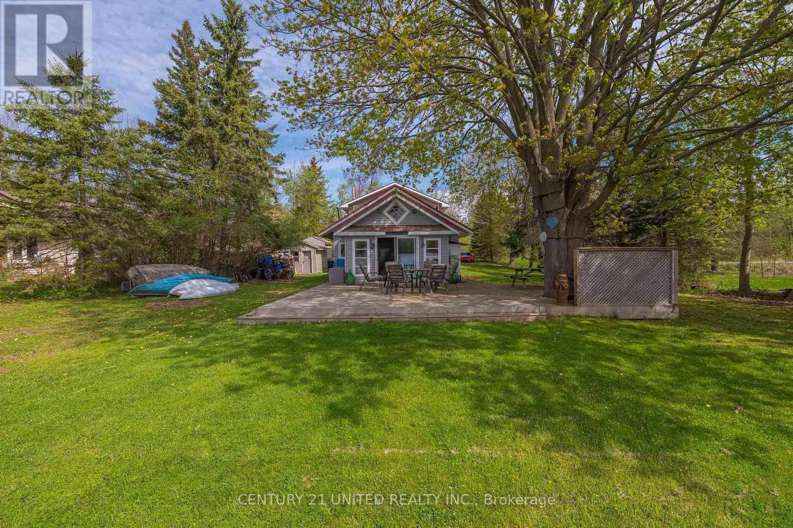 1035 JARVIS LANE