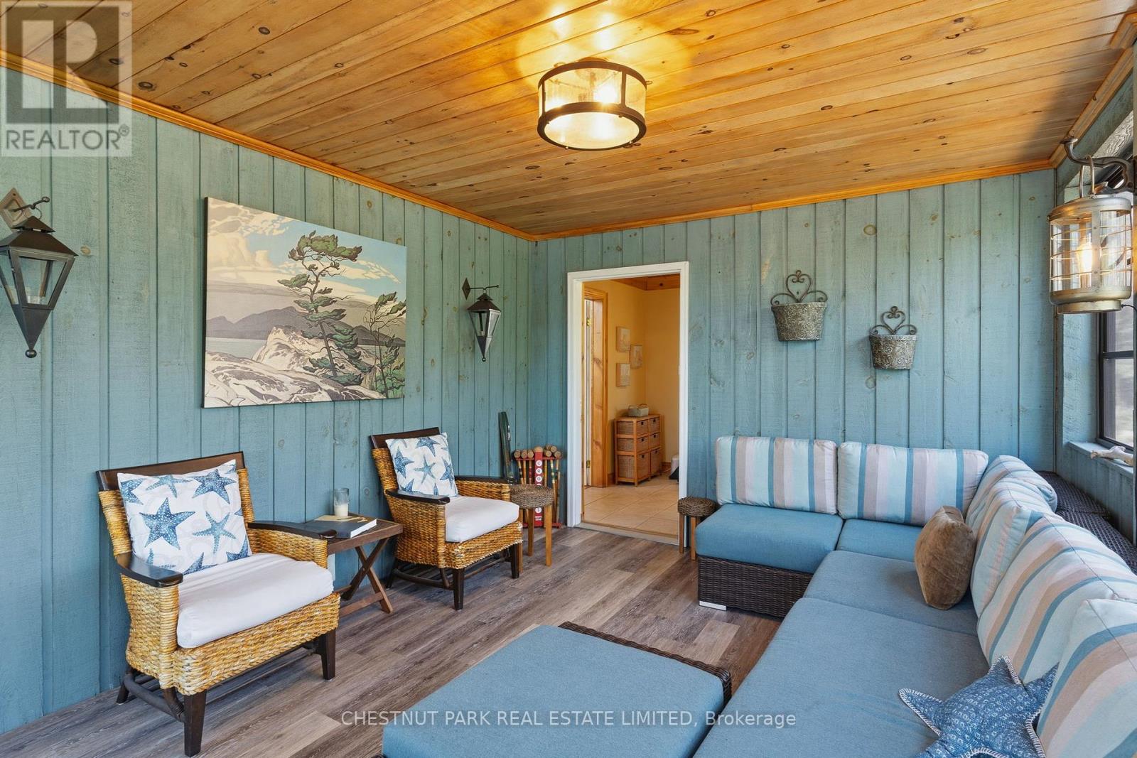 1018 RATTLESNAKE ROAD