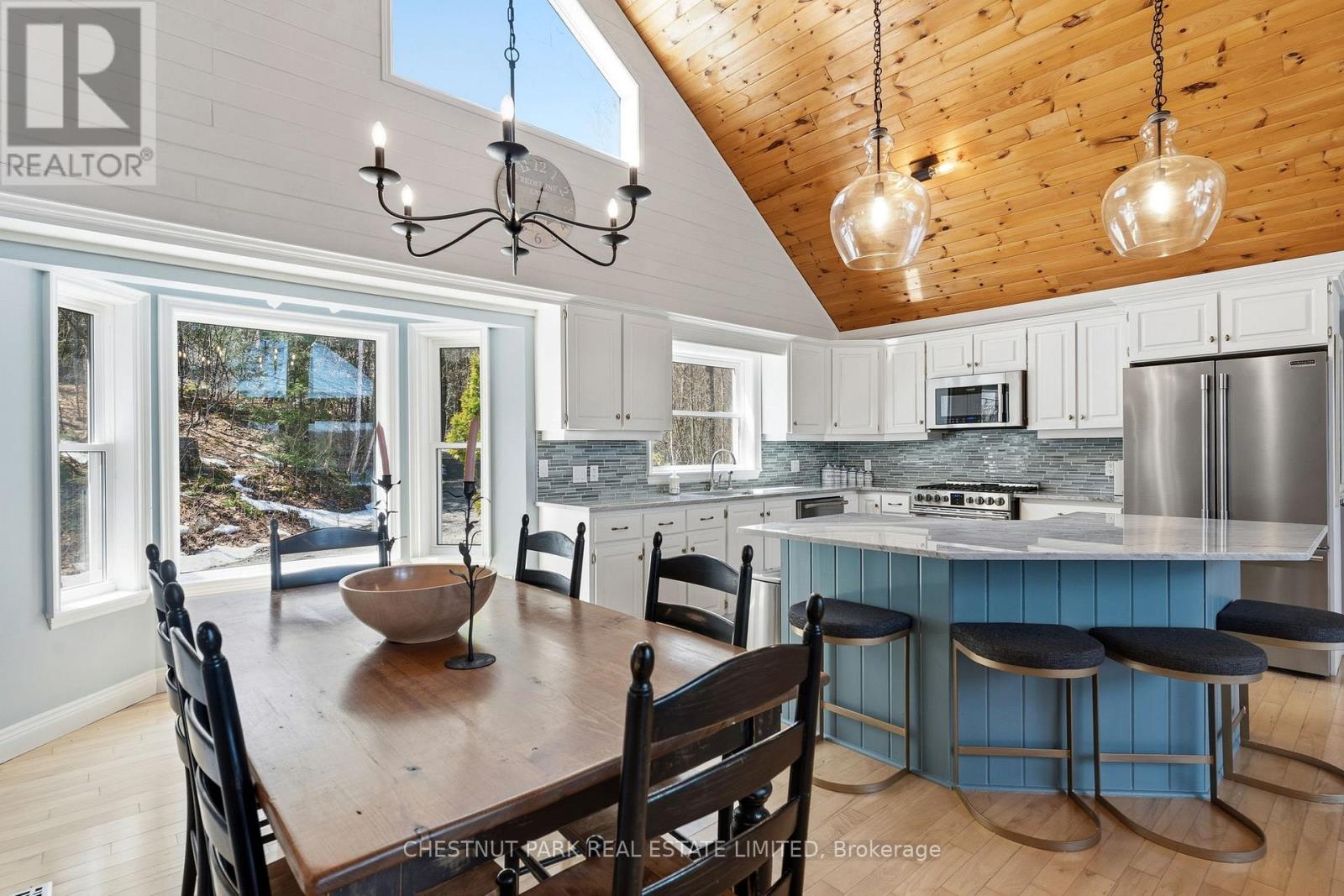 1018 RATTLESNAKE ROAD