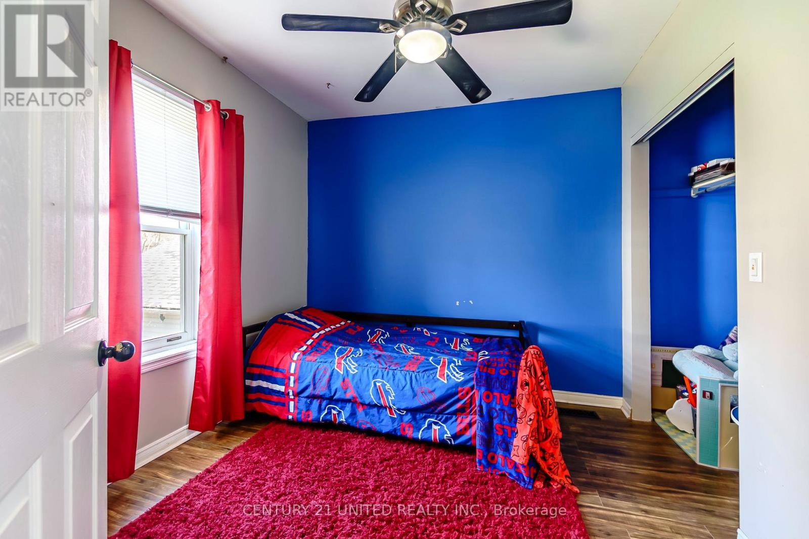15 MATHISON STREET E