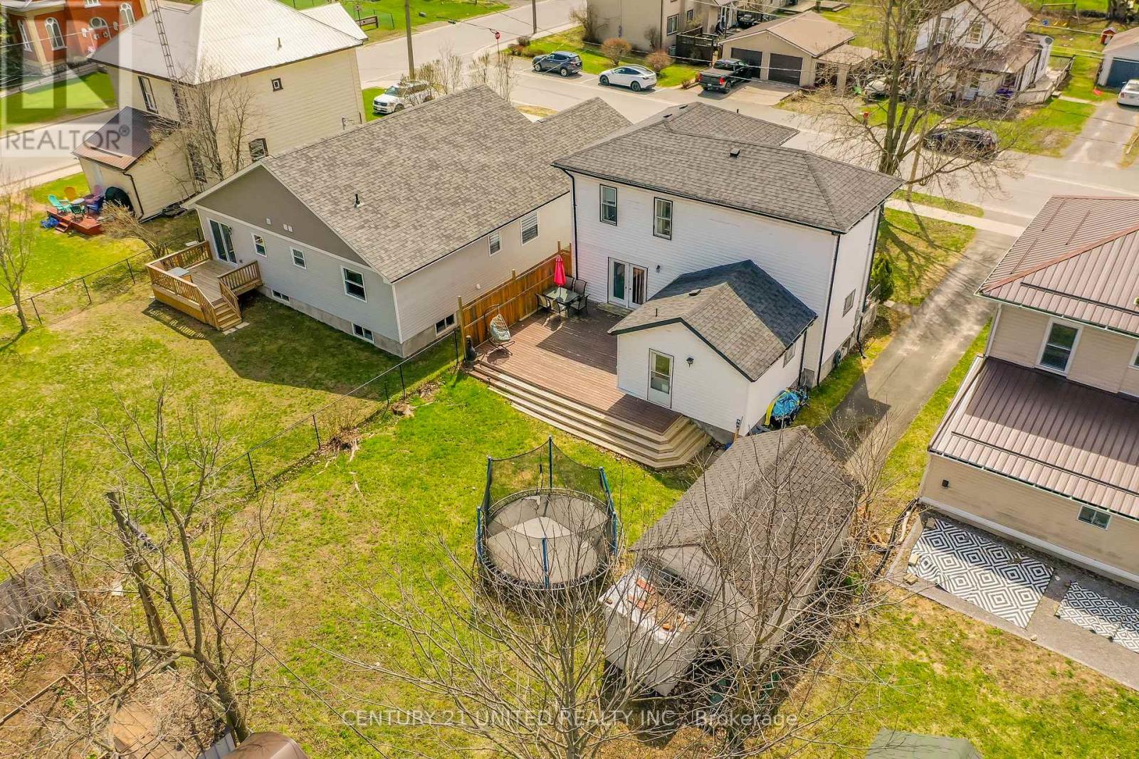 15 MATHISON STREET E