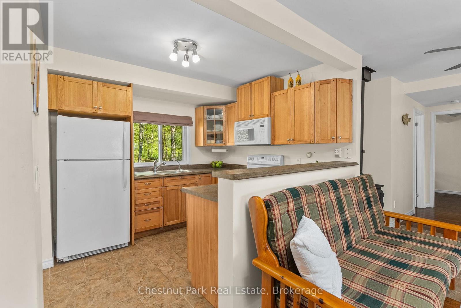 340 SKYLINE DRIVE