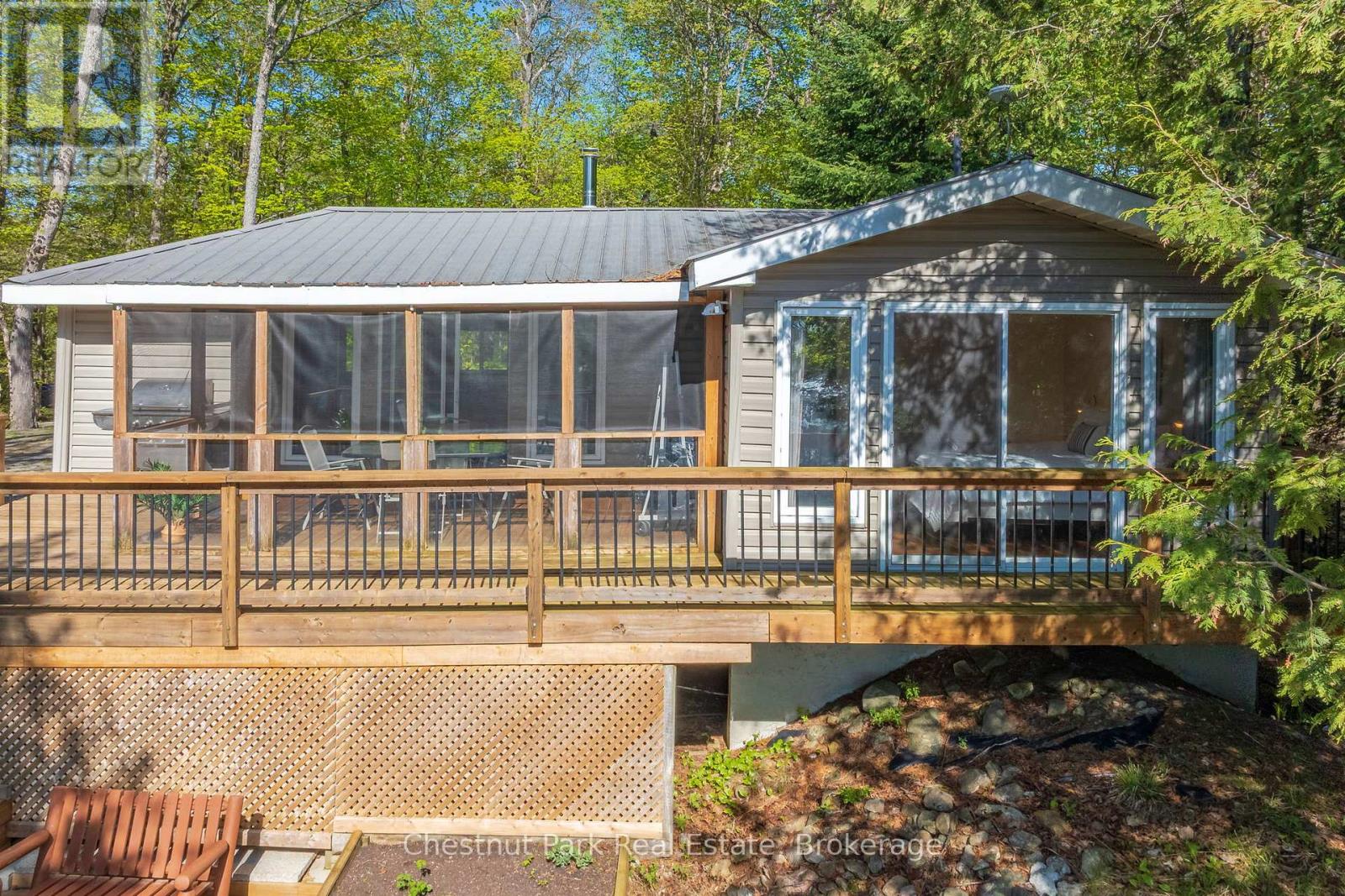 340 SKYLINE DRIVE