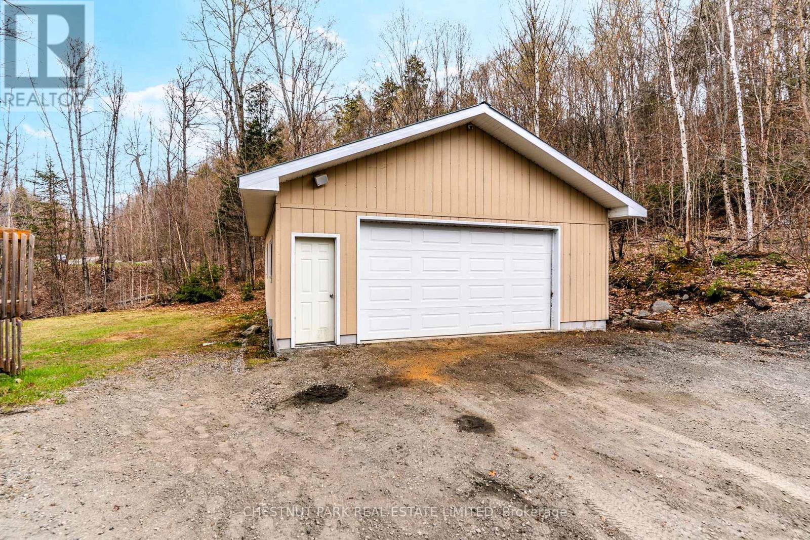 1068 RATTLESNAKE ROAD