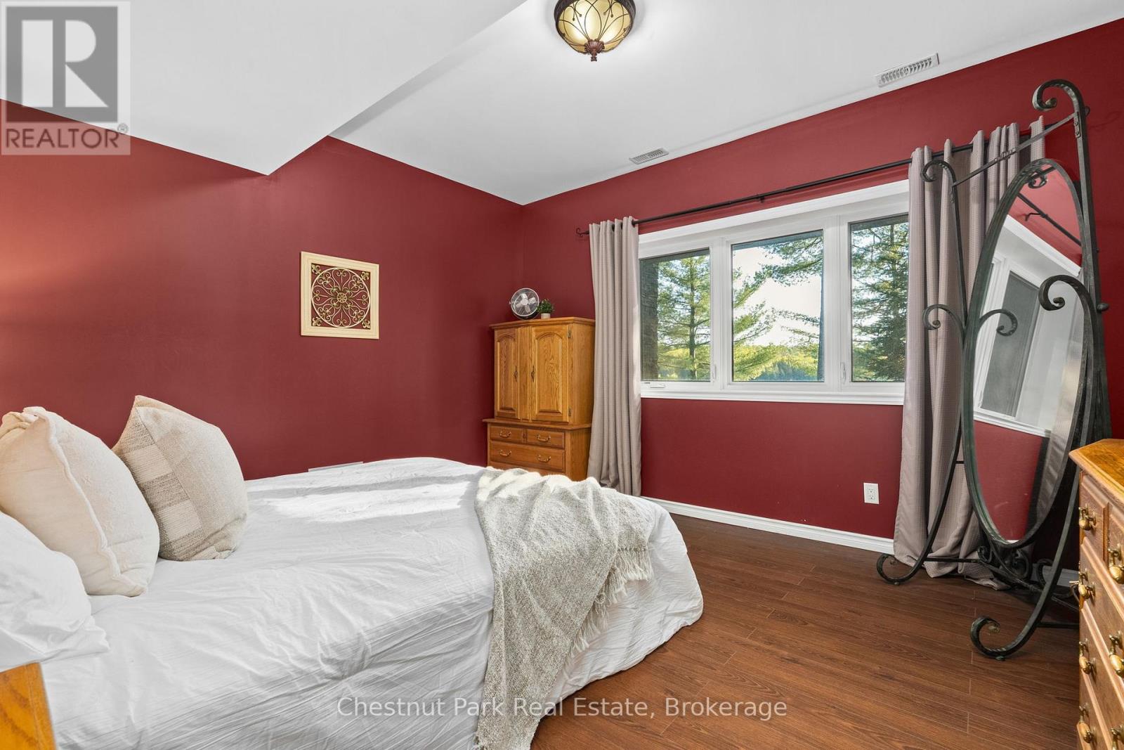 132 PINEDALE ROAD