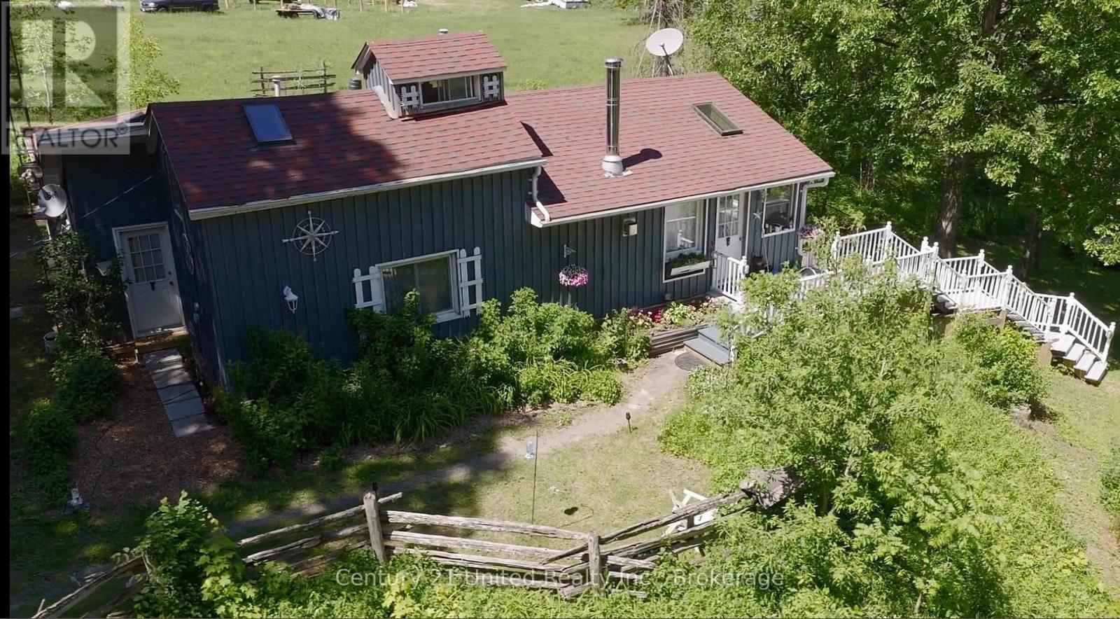 90 BOWEN ROAD