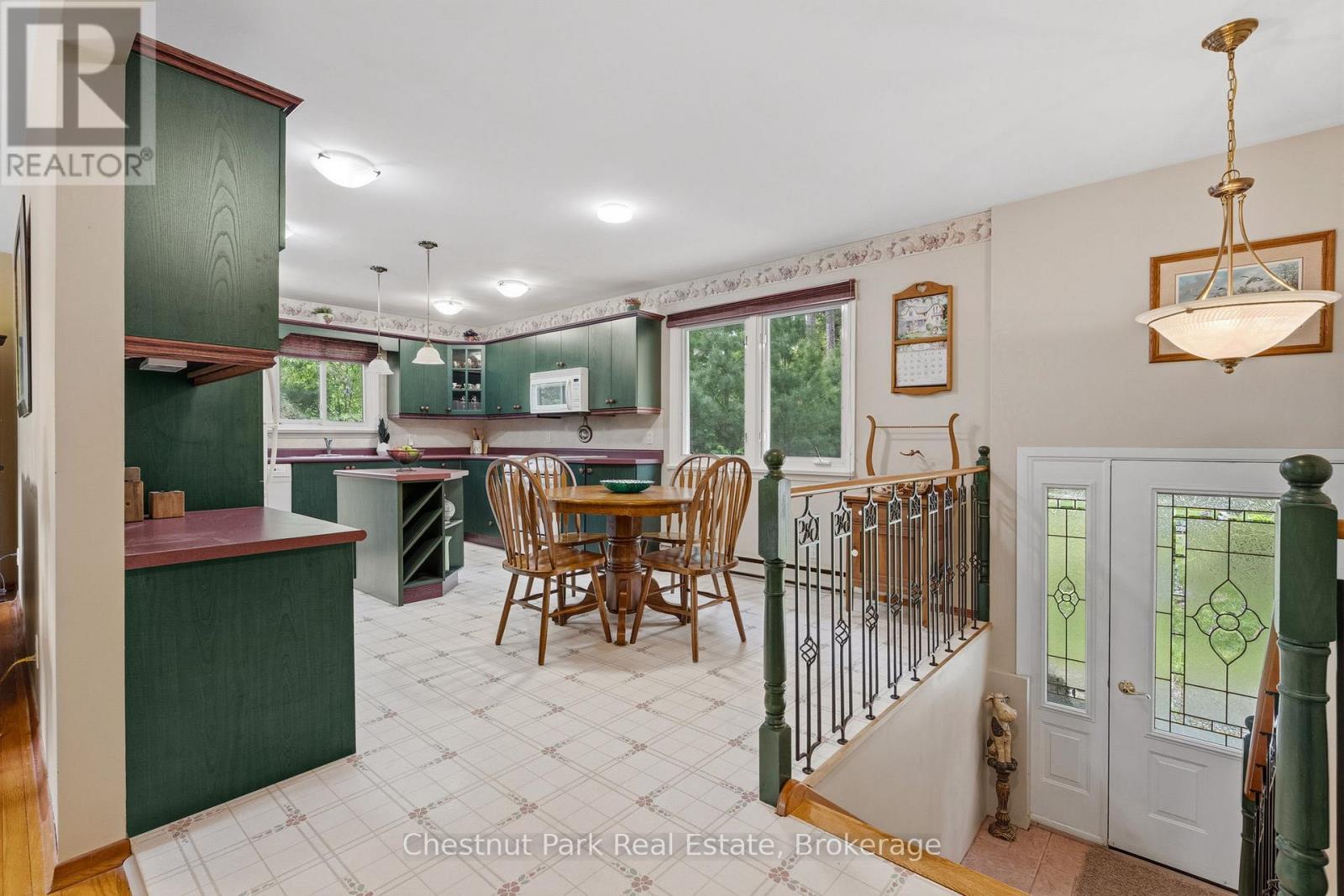 379 GABLES ROAD