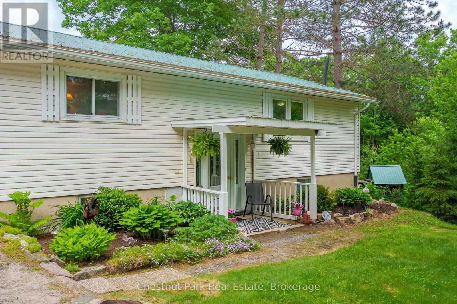 379 GABLES ROAD