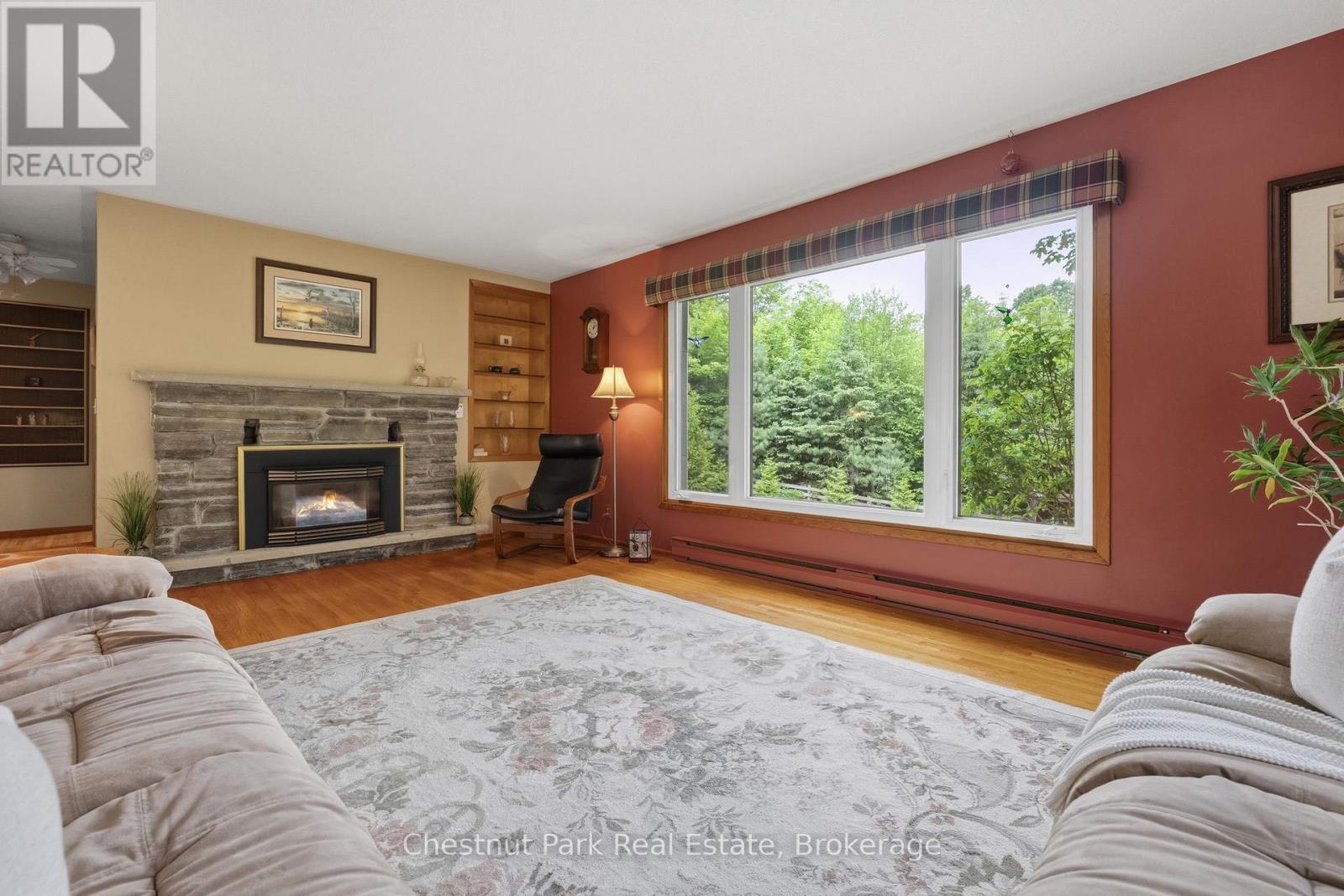 379 GABLES ROAD