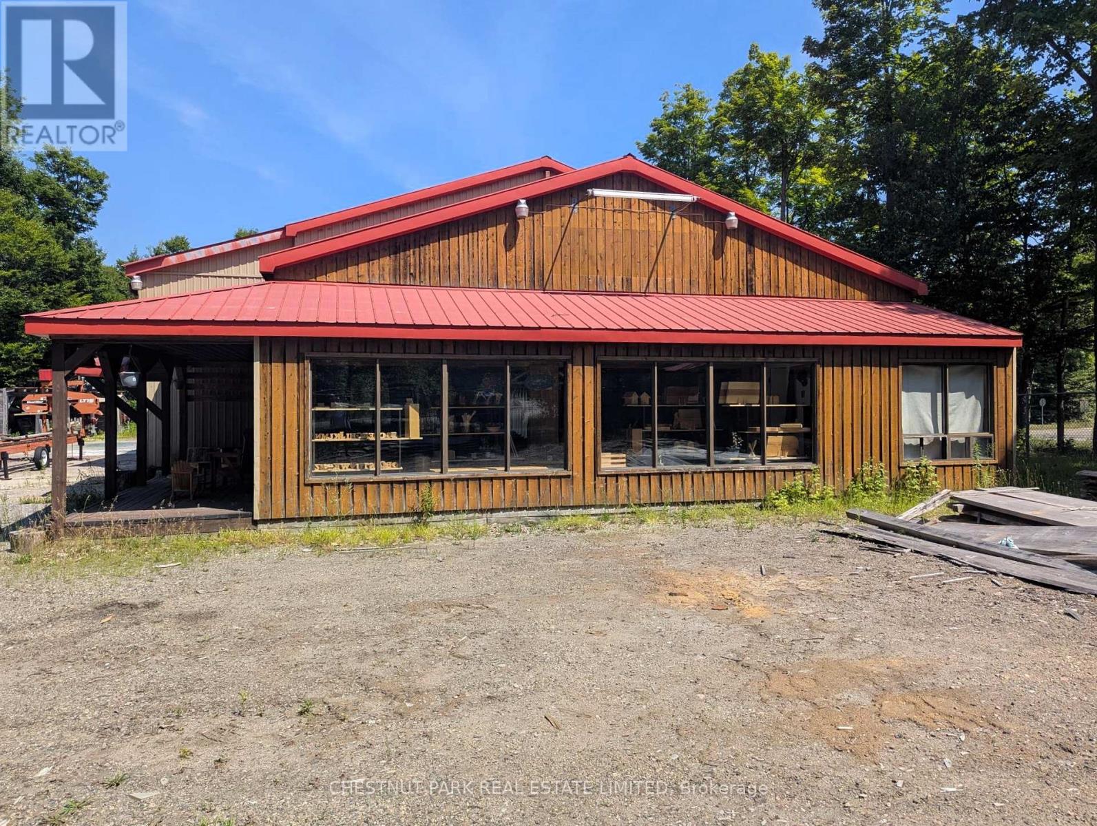 4531 KENNISIS LAKE ROAD