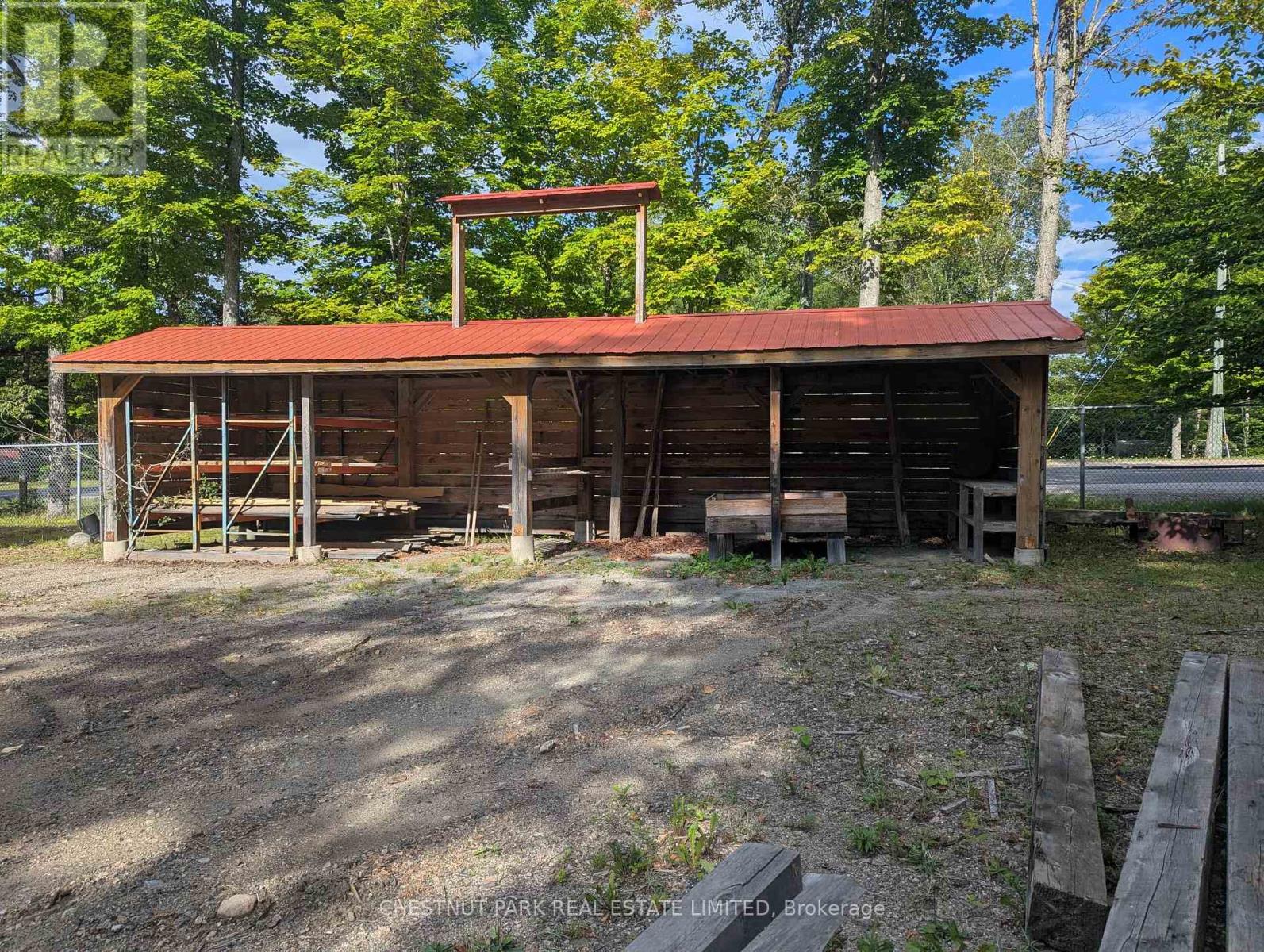 4531 KENNISIS LAKE ROAD