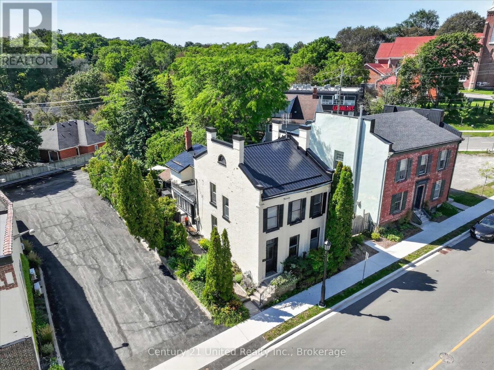 141 WALTON STREET