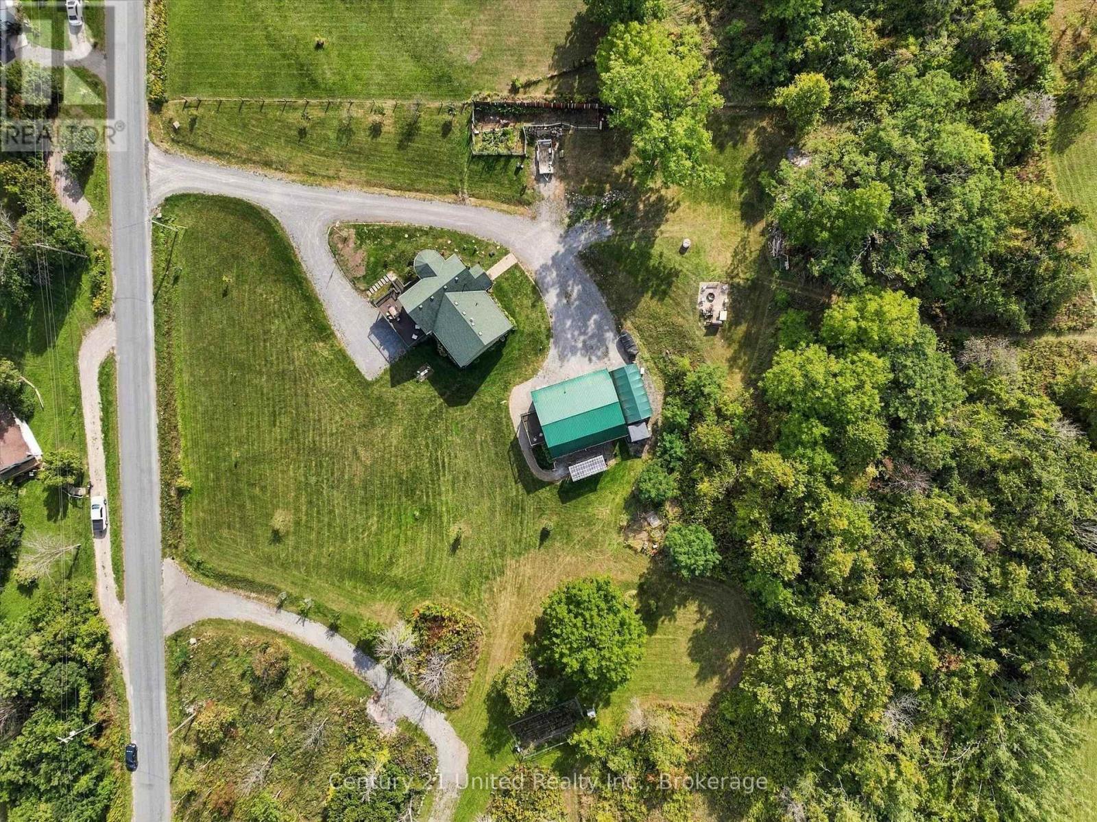 216 NORTH INDIAN ROAD
