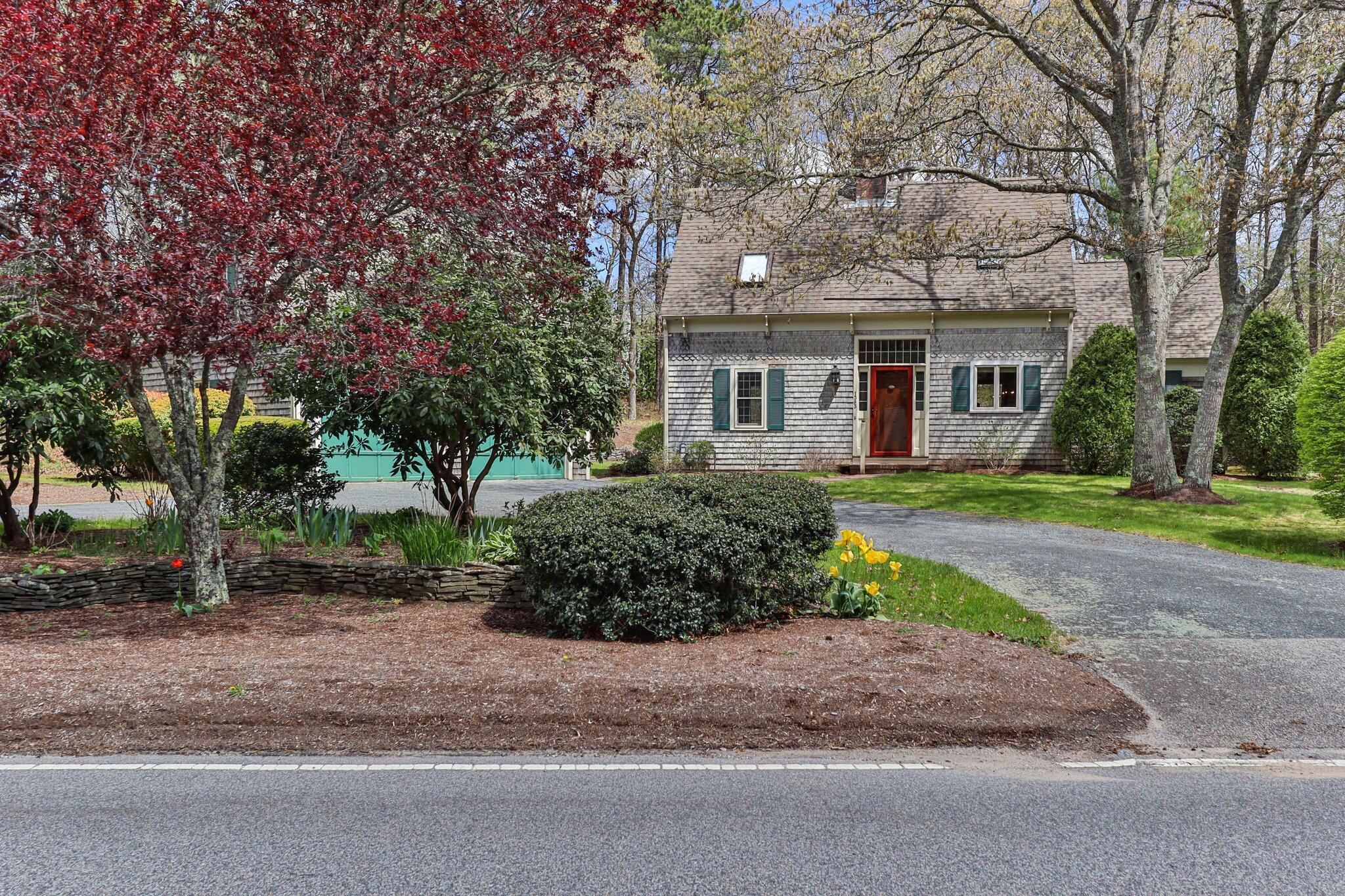 1363 Old Post Road