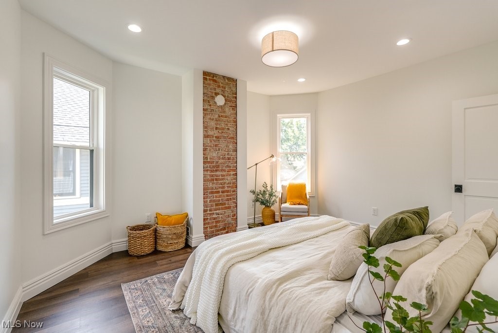 6309 W Clinton Avenue