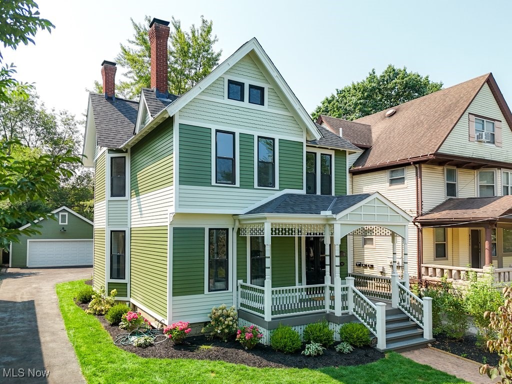 6309 W Clinton Avenue