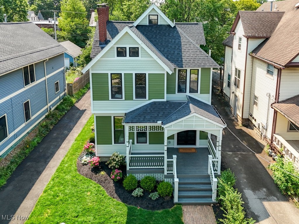 6309 W Clinton Avenue