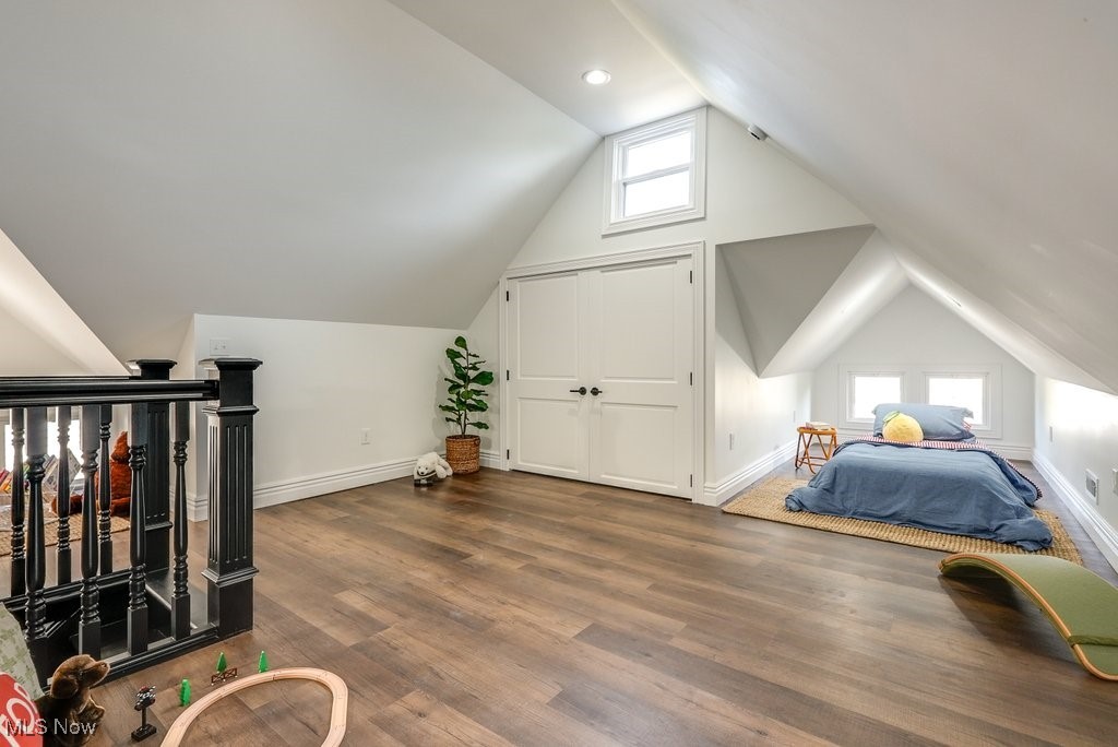 6309 W Clinton Avenue