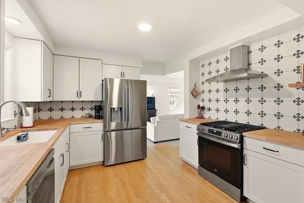 54 E Case Drive