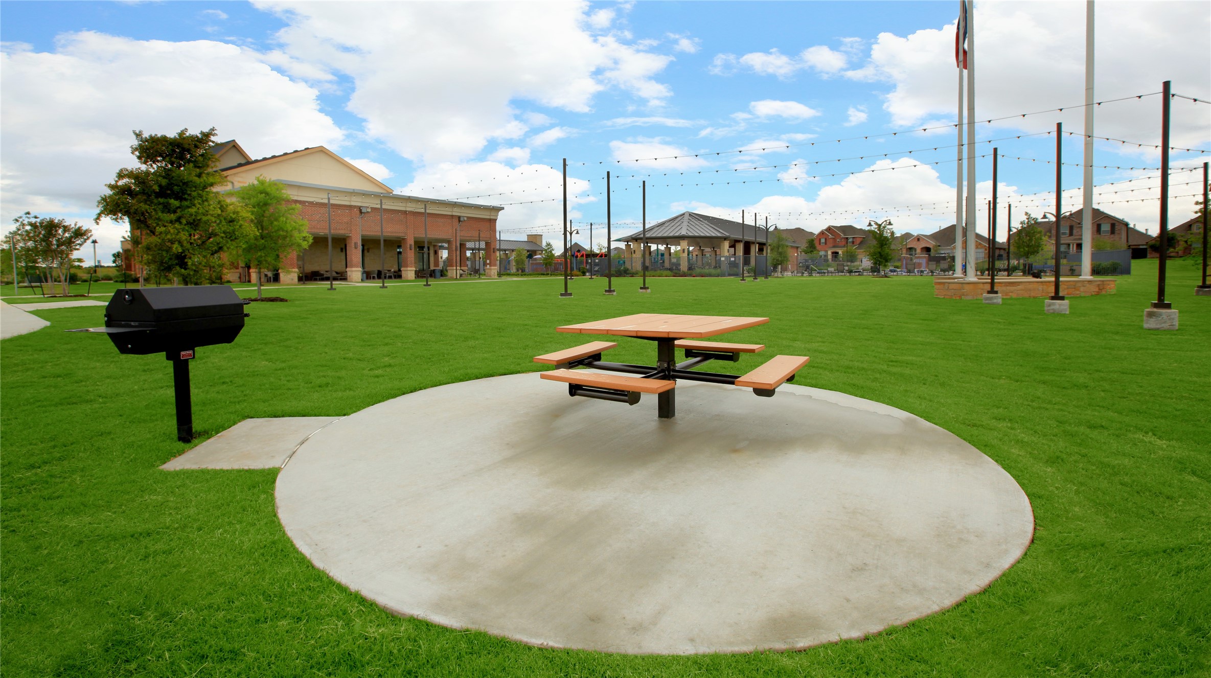 1310 Parkdale Street