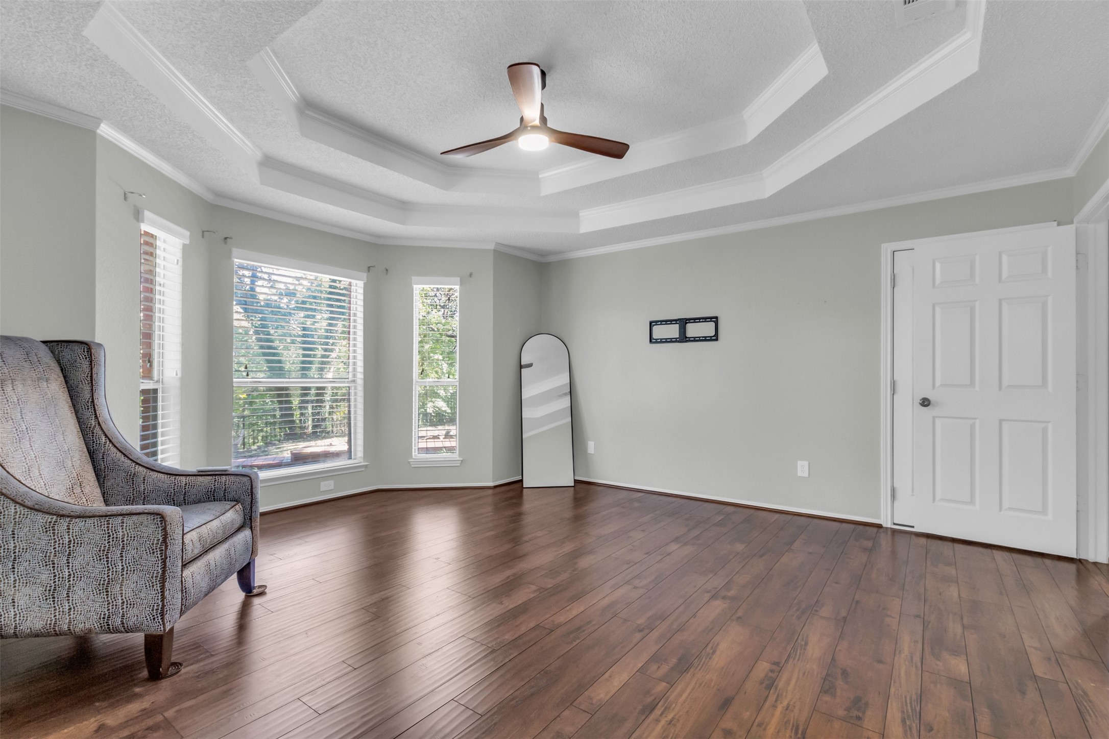 804 Hidden Creek Court