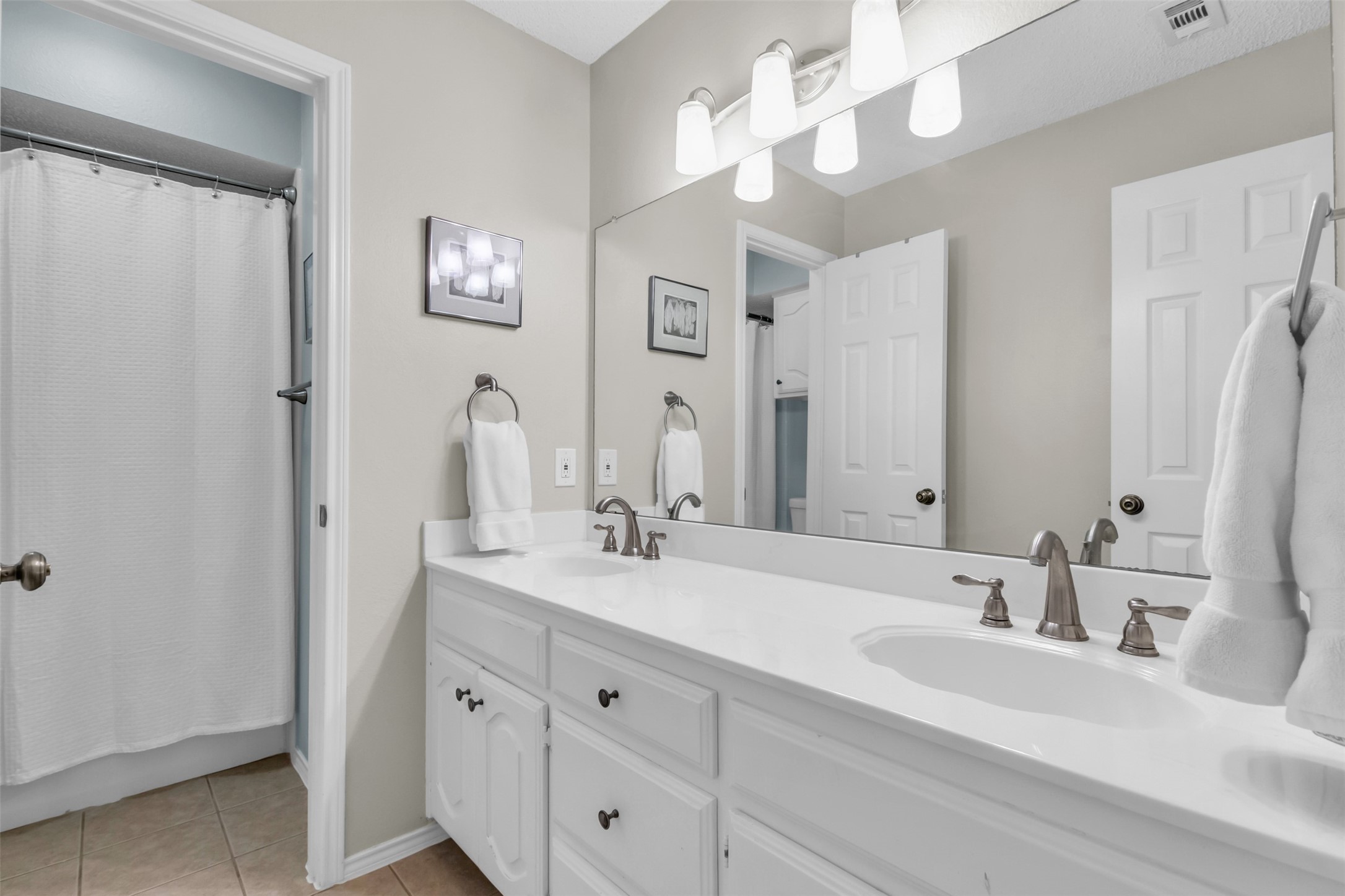 804 Hidden Creek Court