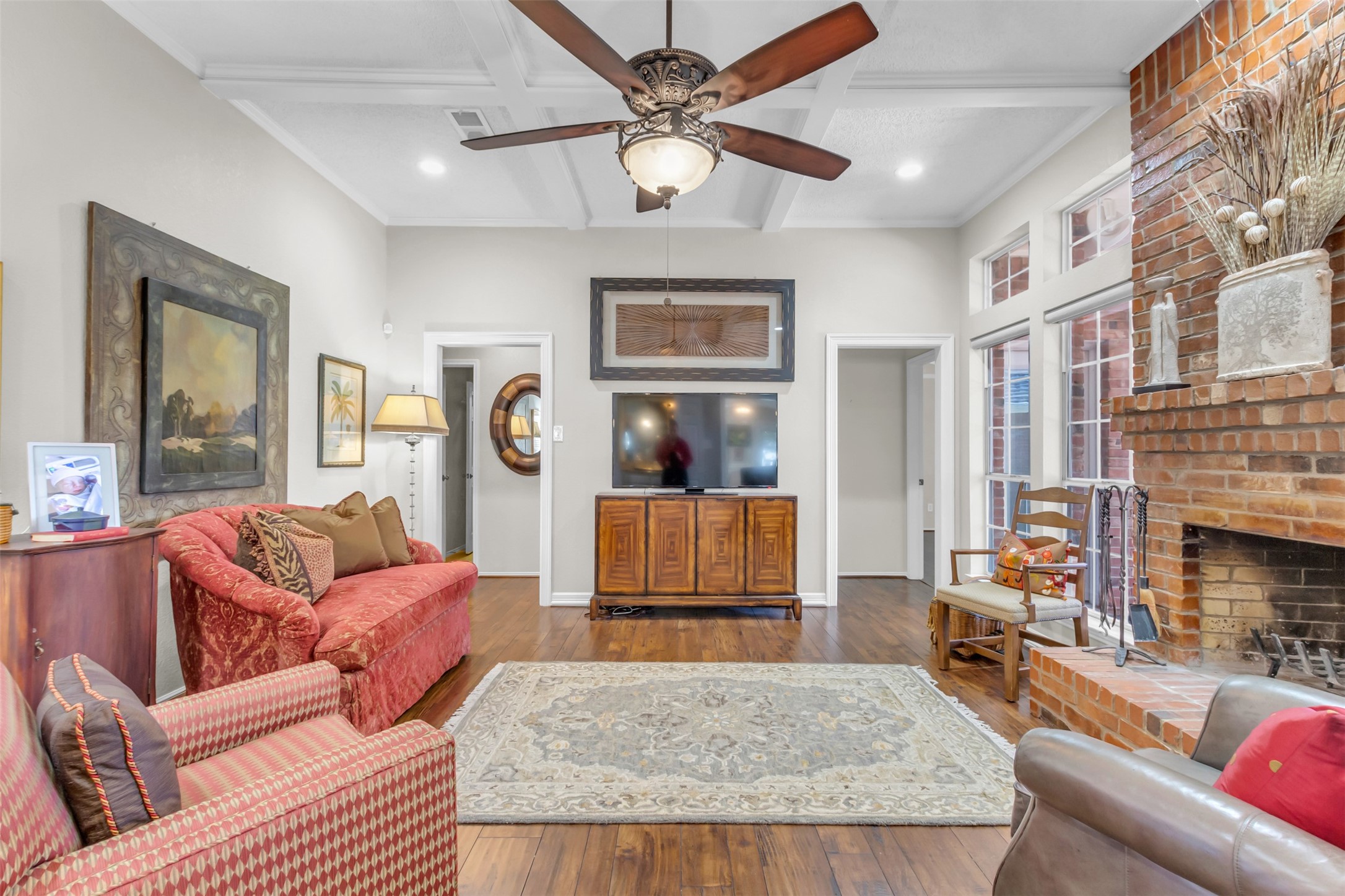 804 Hidden Creek Court