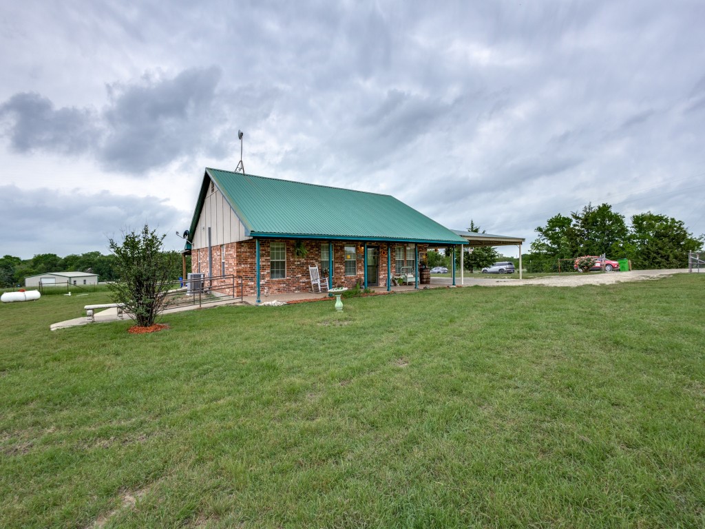 5605 County Road 1129