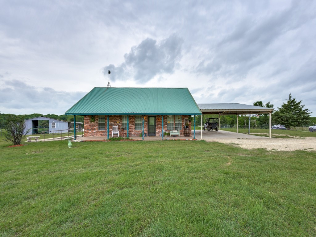 5605 County Road 1129