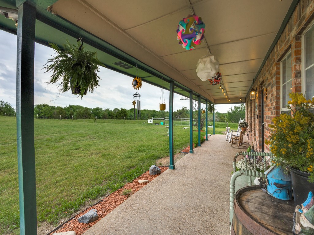 5605 County Road 1129