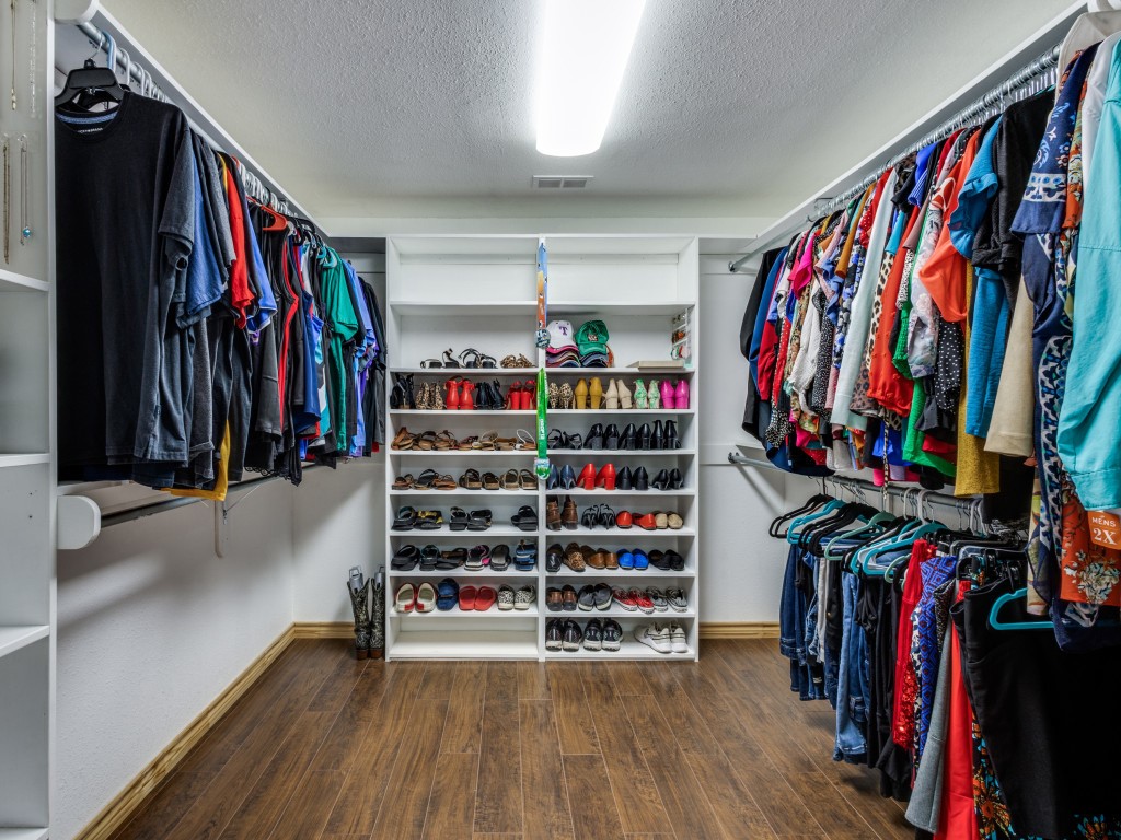 5605 County Road 1129