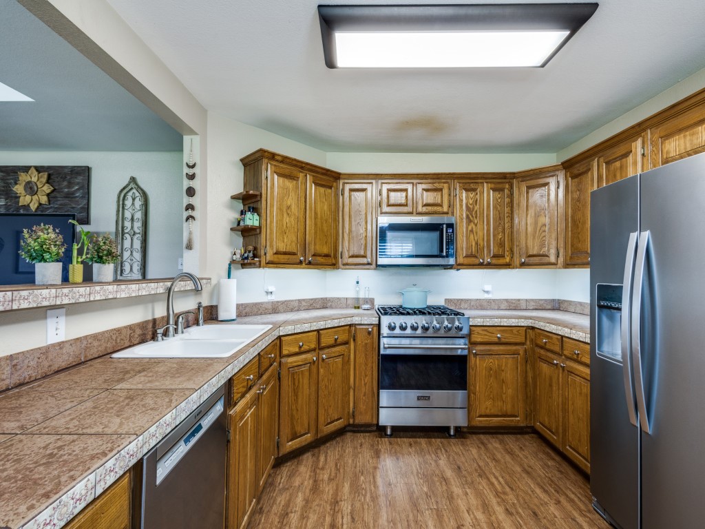 5605 County Road 1129