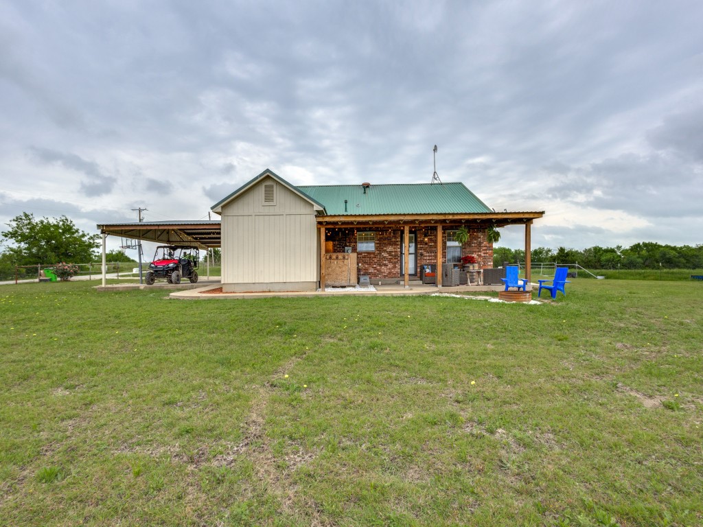 5605 County Road 1129