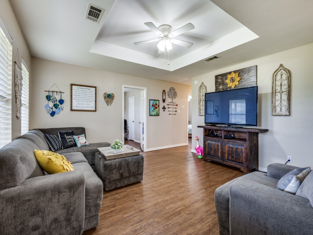 5605 County Road 1129