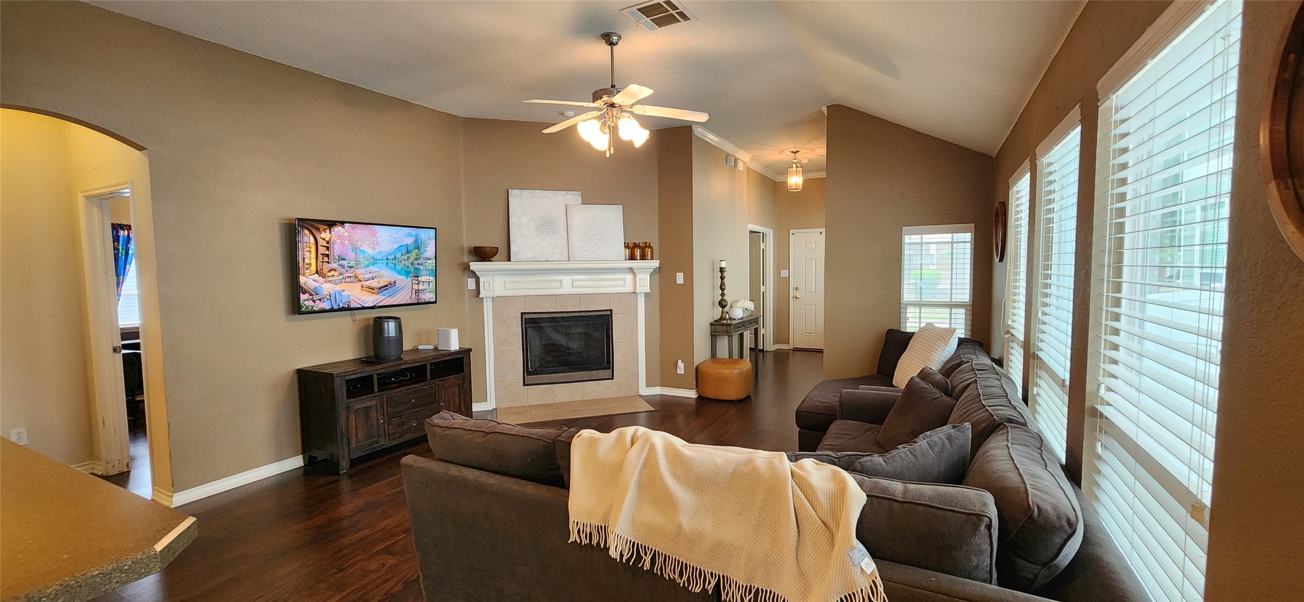 1213 Charleston Lane
