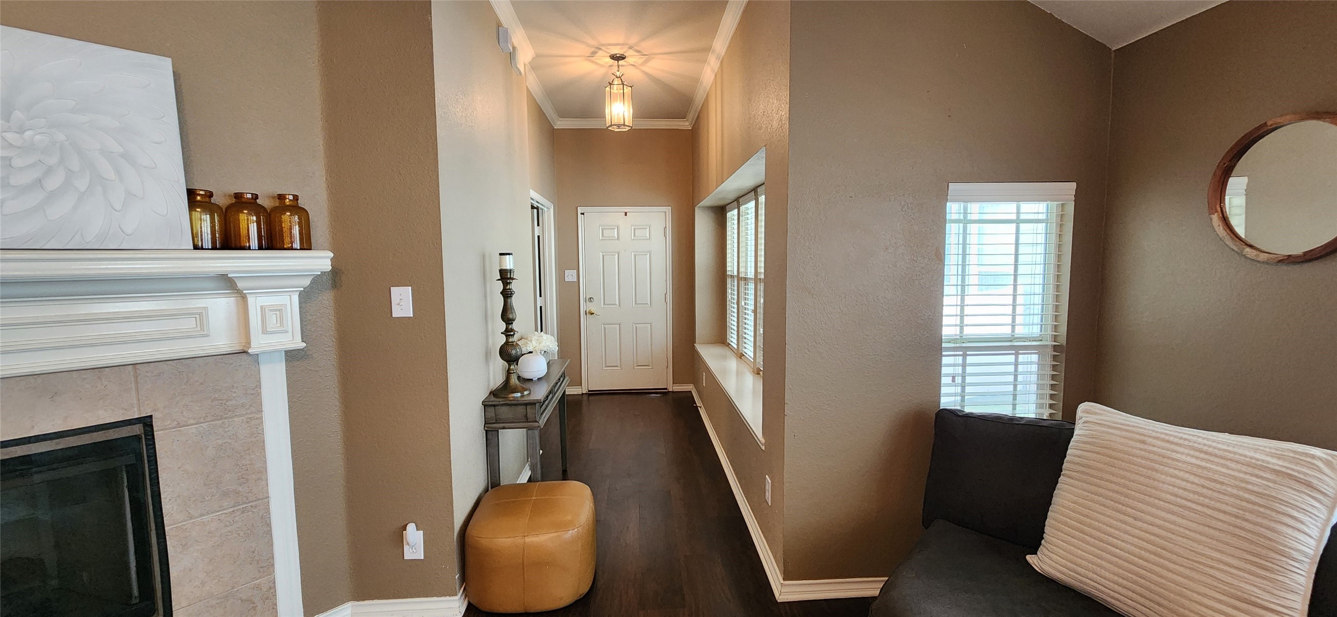 1213 Charleston Lane