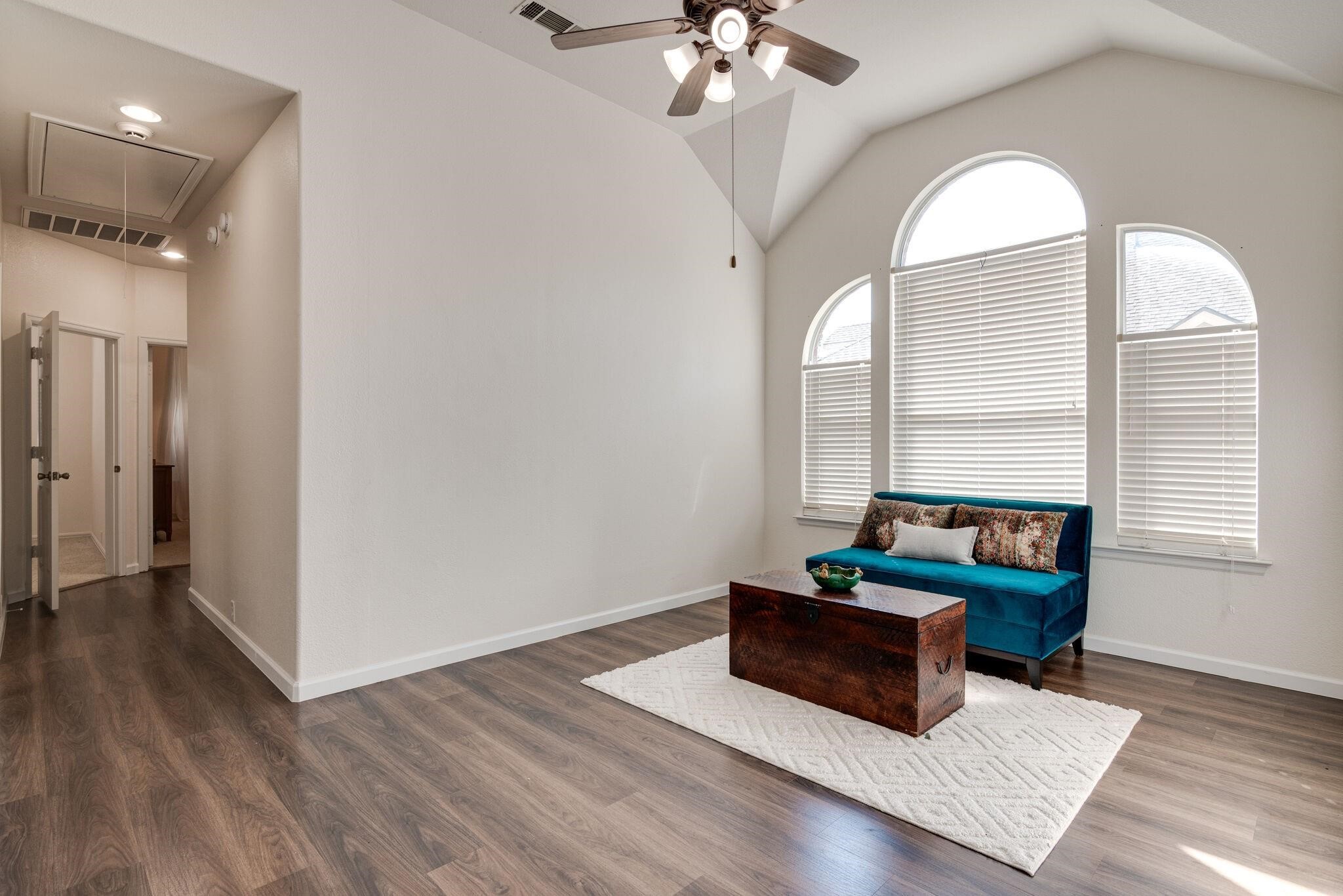1817 Clear Summit Lane
