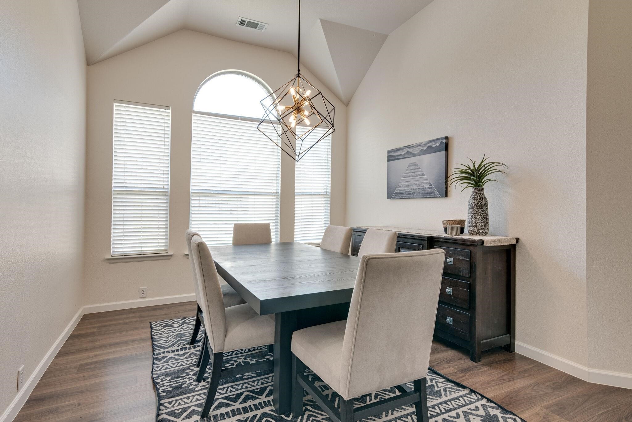 1817 Clear Summit Lane