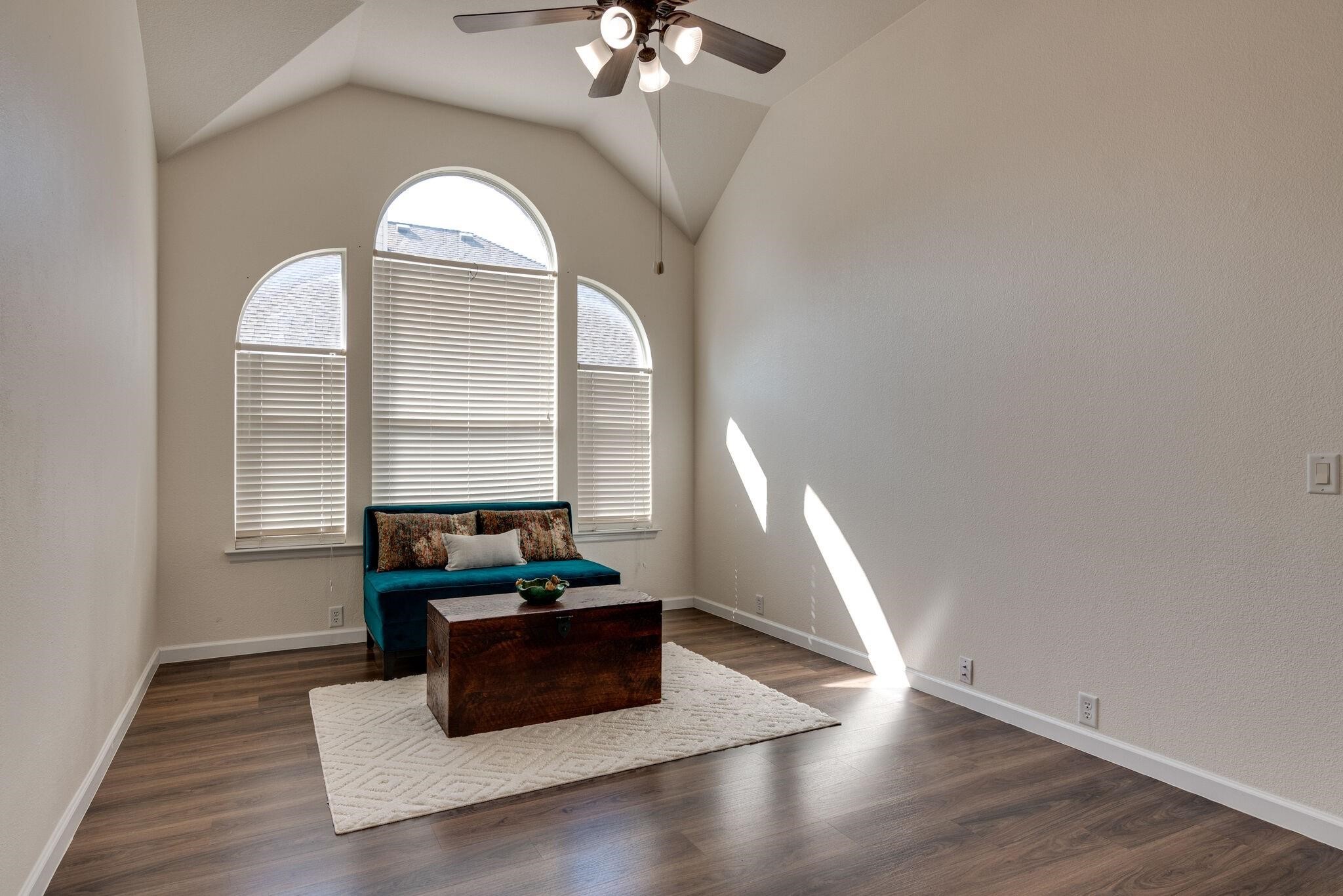 1817 Clear Summit Lane