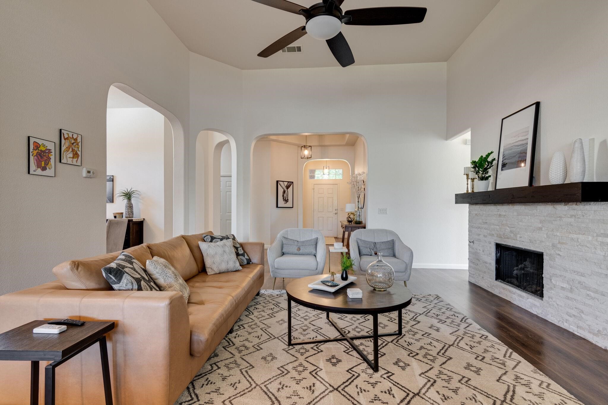 1817 Clear Summit Lane