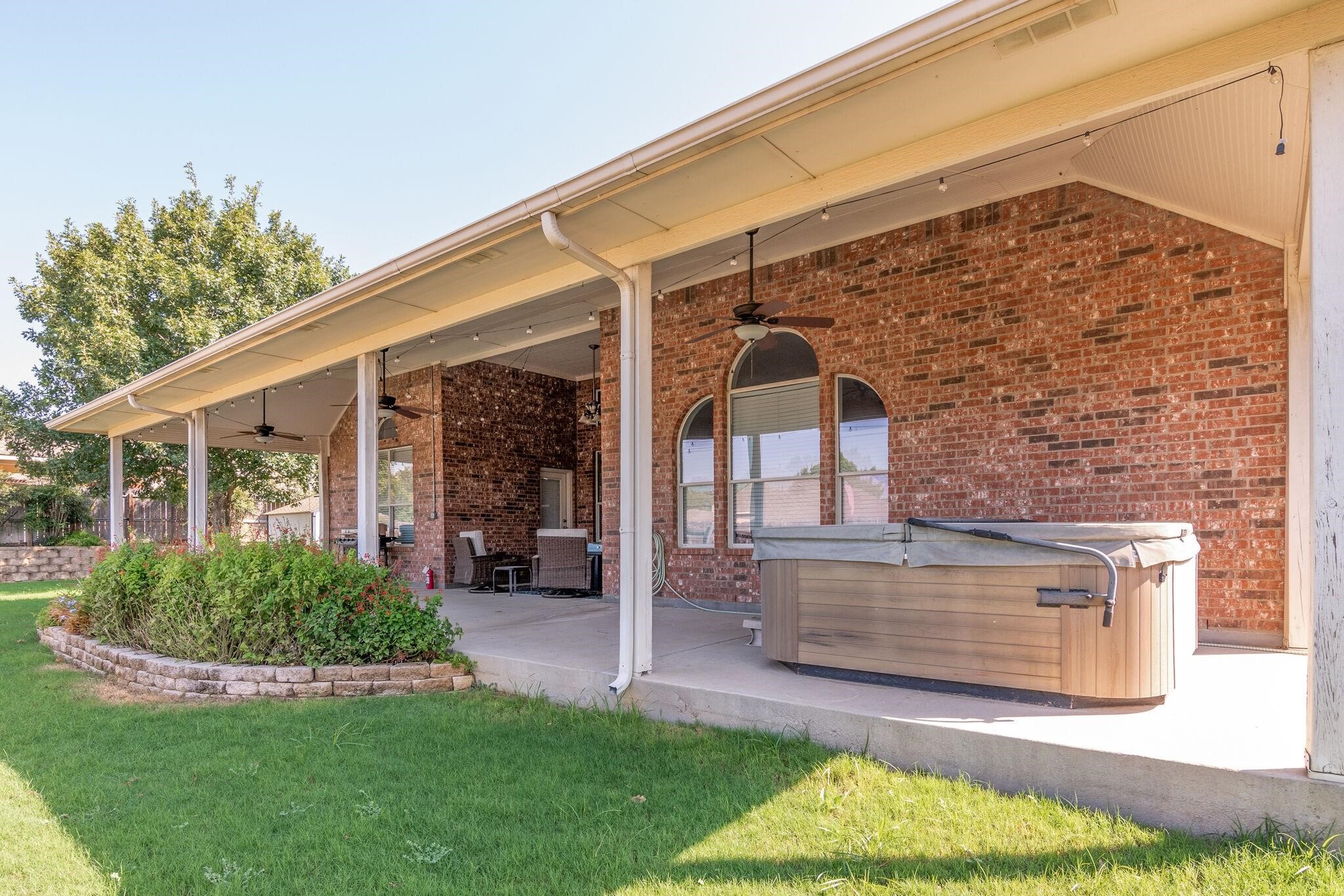 1817 Clear Summit Lane