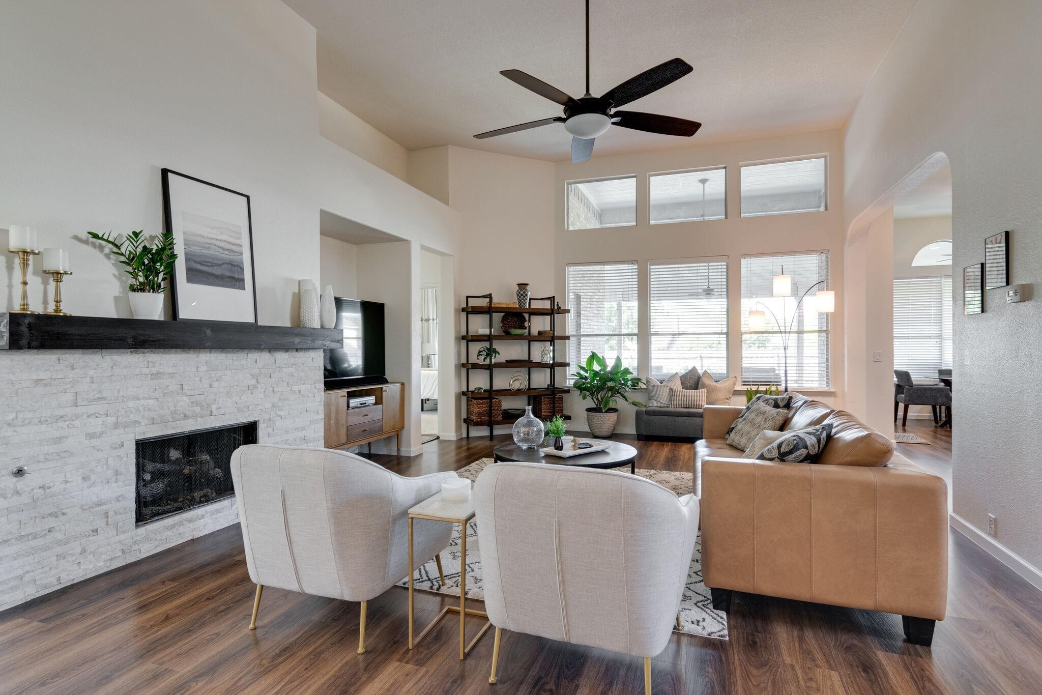 1817 Clear Summit Lane